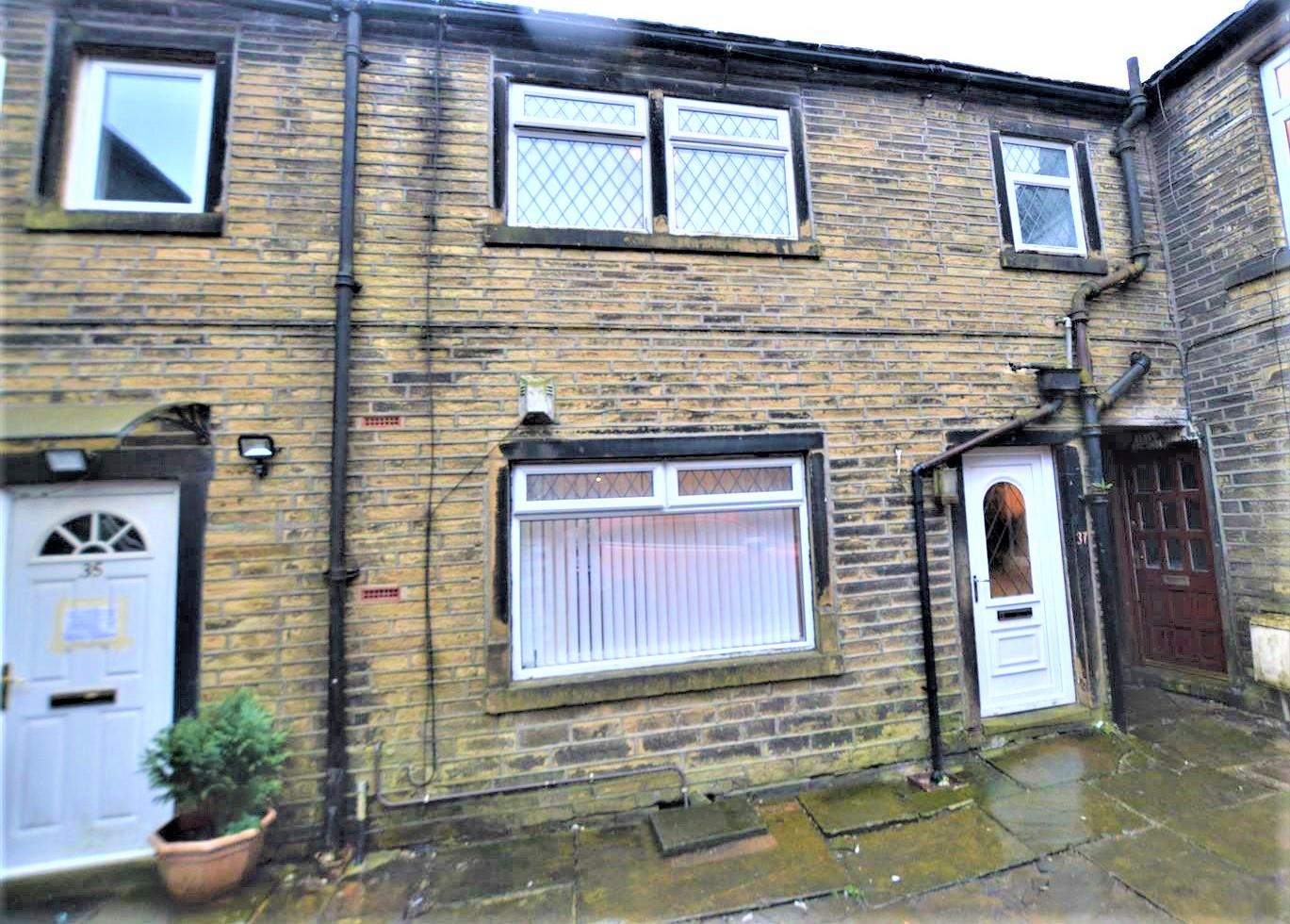 High Street Place, Queensbury, Bradford Sugdens Estate Agent